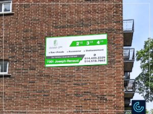 Apartment renting signs in alupanel printed and installed for the real estate management Immo 1ère.