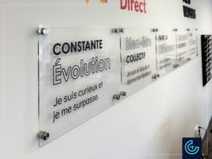 Graphique mural de valeurs fondamentales de l'entreprise, conçus, imprimés, fabriqués et installés pour le fournisseur de matériaux réfractaires Matériaux Réfractaires Direct.